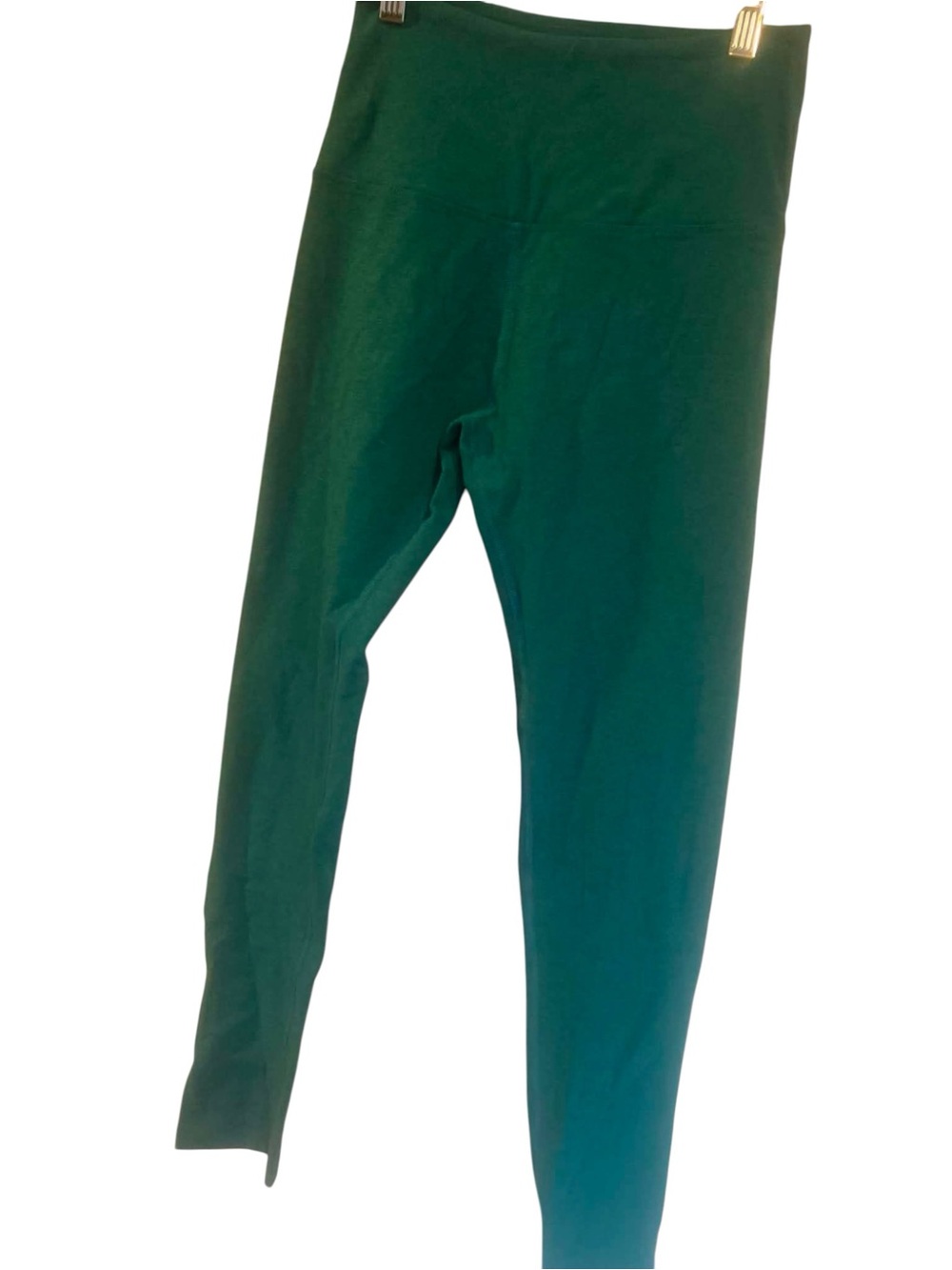 NWOT Beyond Yoga Leggings GREEN Size Medium